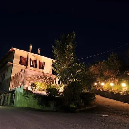 Отель La Selva Каленцано