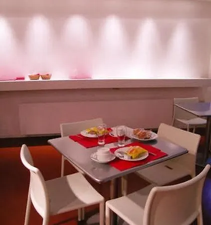 Hotell La Selva 3*